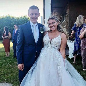 Meet your Posher, Danielle